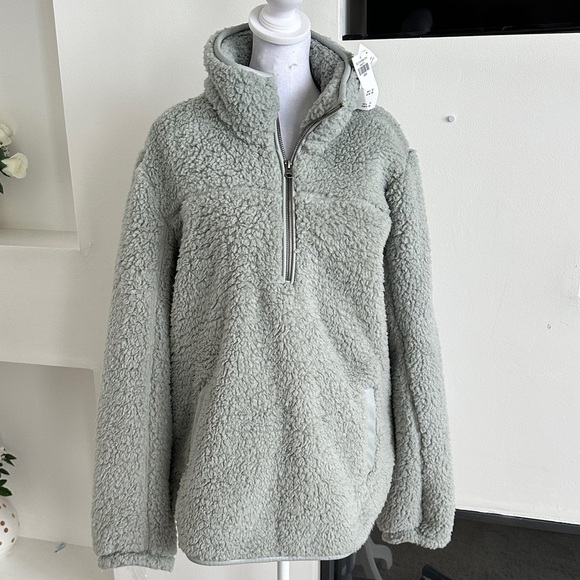 Abercrombie & Fitch Light Gray Sherpa Jacket - Picture 2 of 9